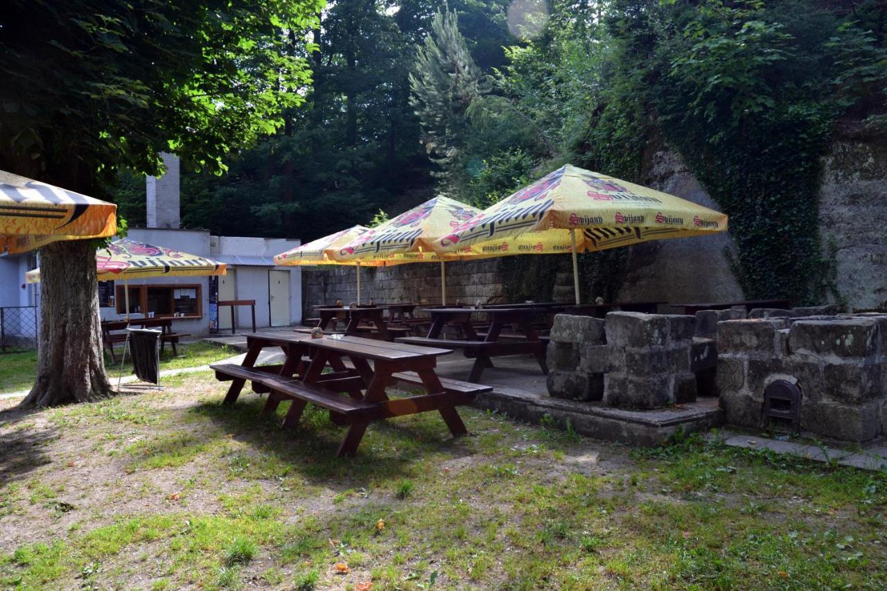 Hotel Podkost Libošovice Esterno foto