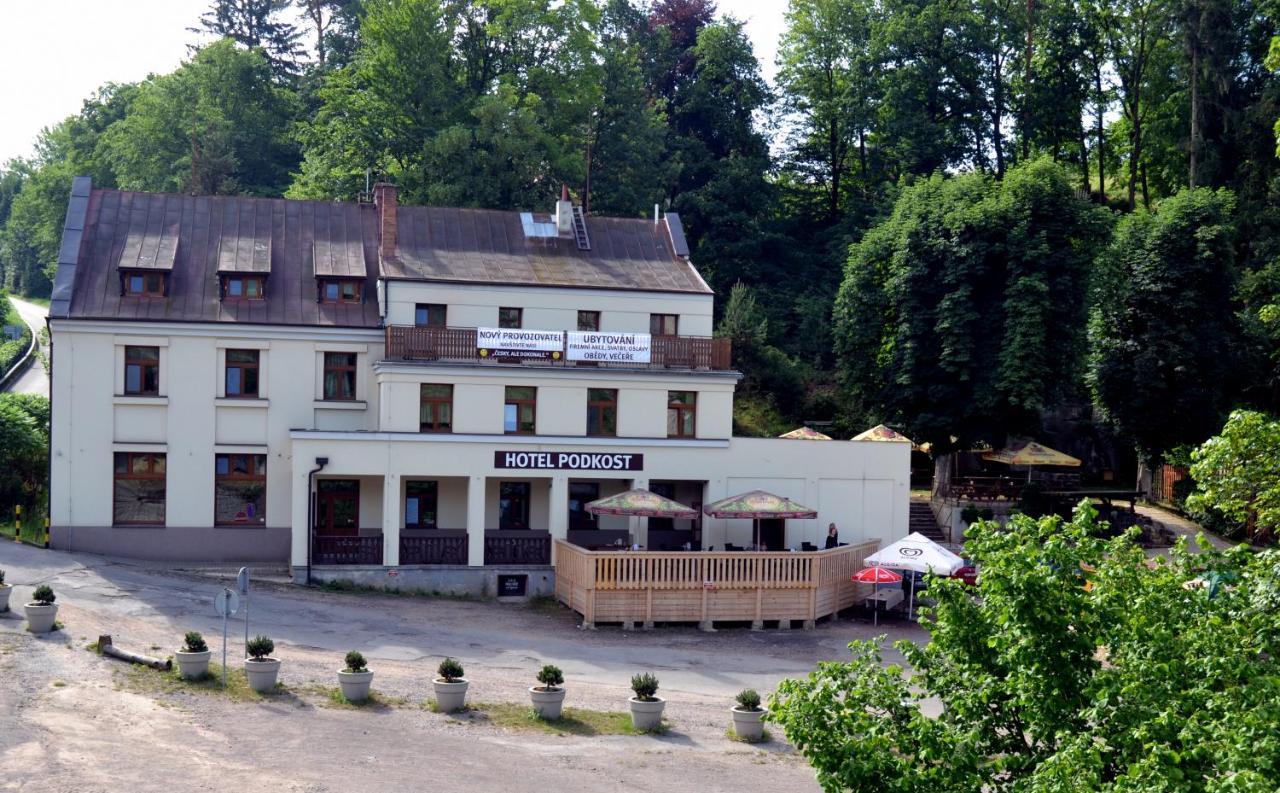 Hotel Podkost Libošovice Esterno foto