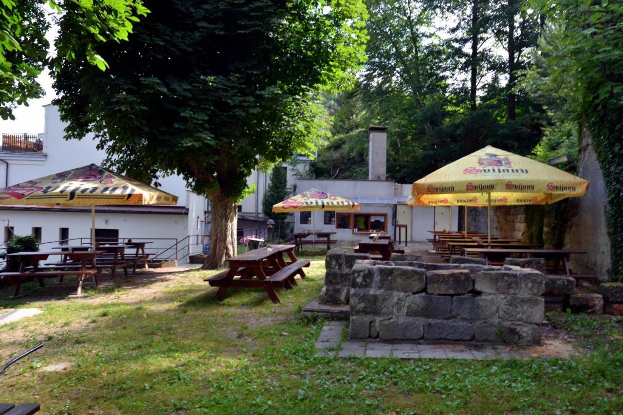 Hotel Podkost Libošovice Esterno foto