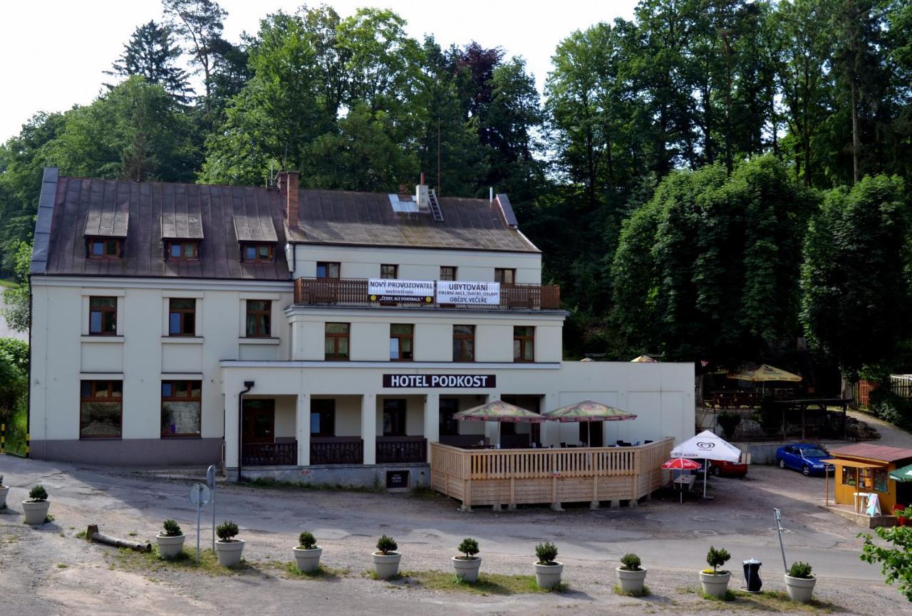 Hotel Podkost Libošovice Esterno foto