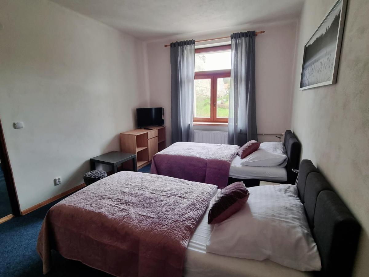 Hotel Podkost Libošovice Esterno foto