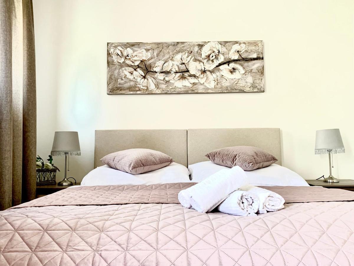 Hotel Podkost Libošovice Esterno foto