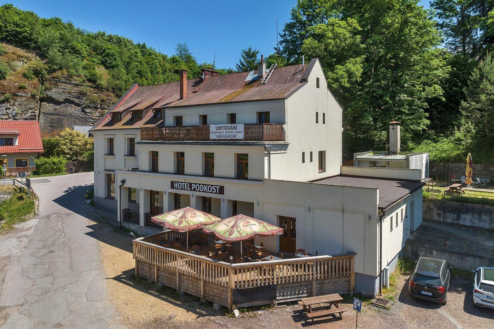 Hotel Podkost Libošovice Esterno foto